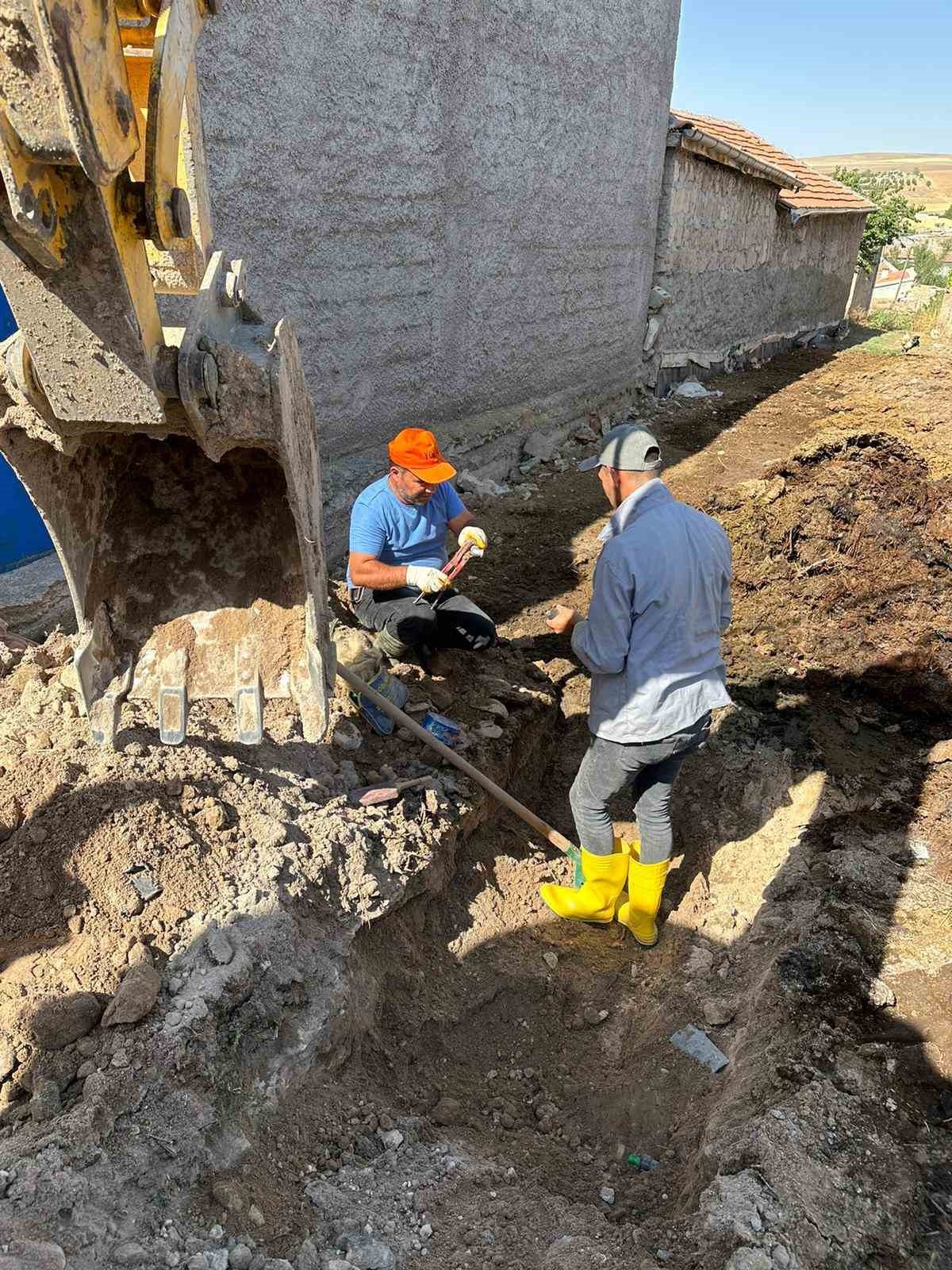 Özel İdare ekipleri sahada