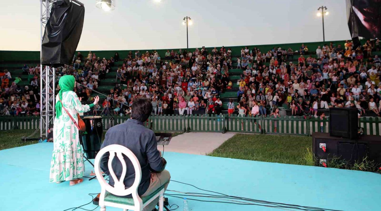 Açık Hava Sahnesi’nde eğlence dolu bir hafta sonu