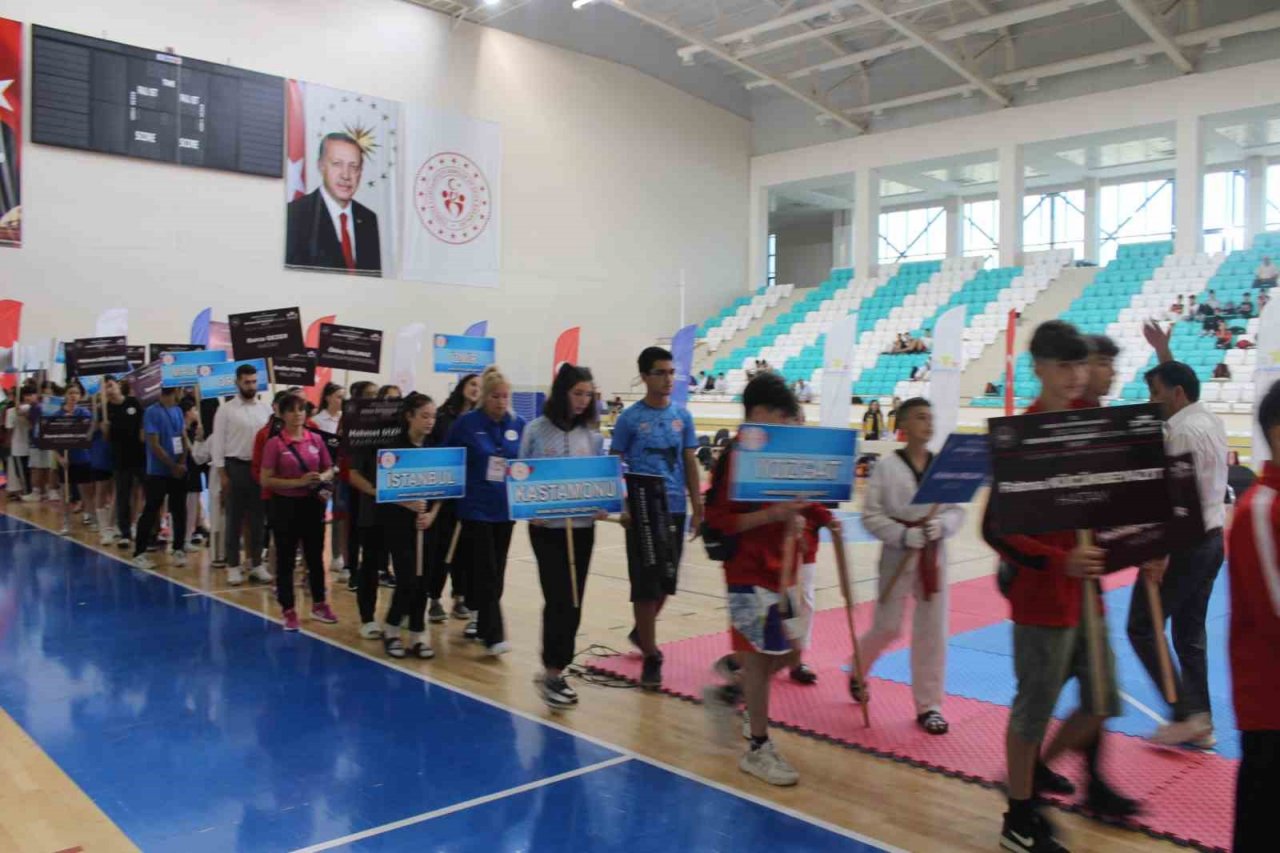 Türkiye Yıldızlar Tekvando Şampiyonası Sinop’ta başladı