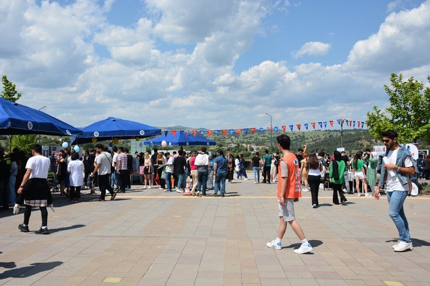YKS’de tercih yapan öğrenciler tercihim ’Uşak Üniversitesi’ dedi