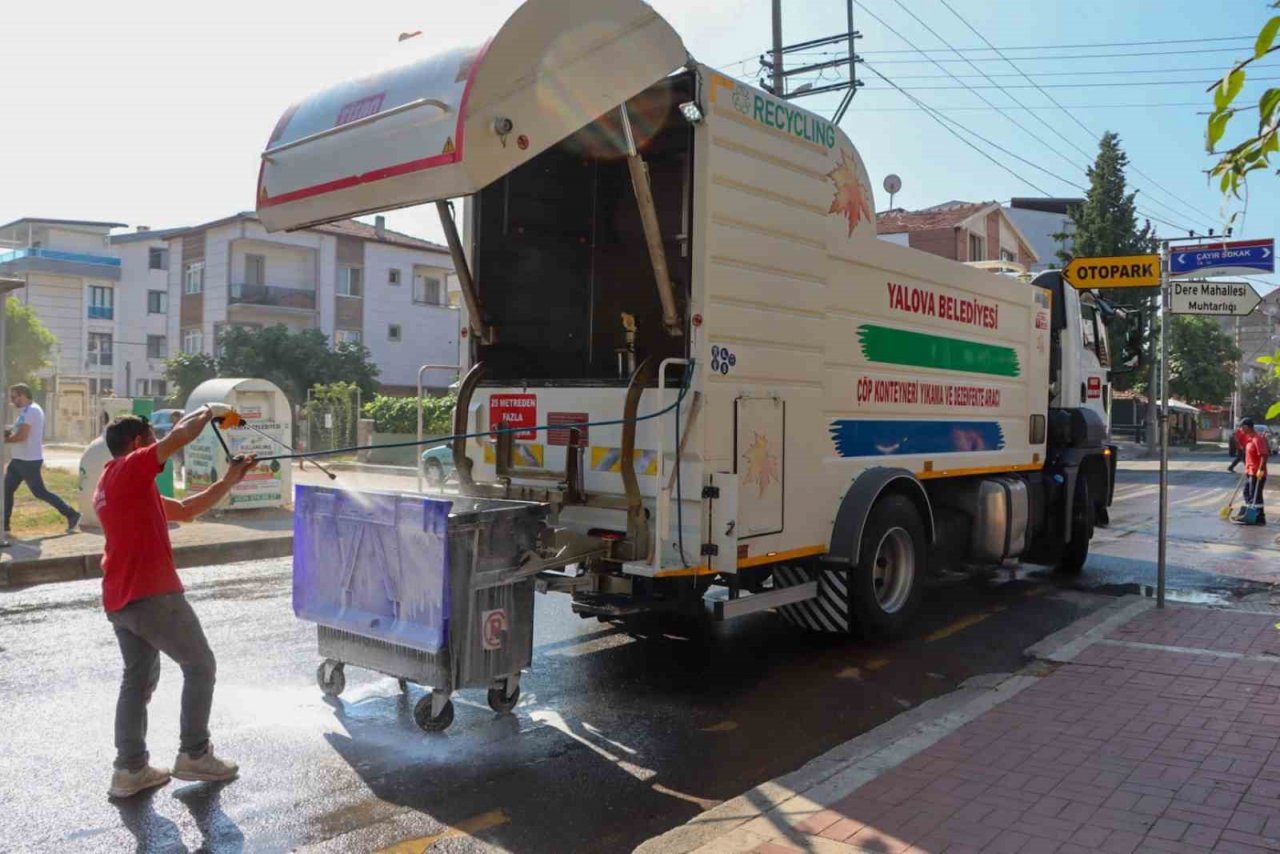 Dere Mahallesi’nde temizlik çalışması