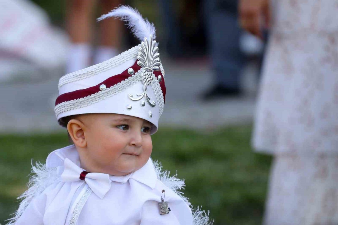 Yenimahalle’de sünnet şöleni yapıldı