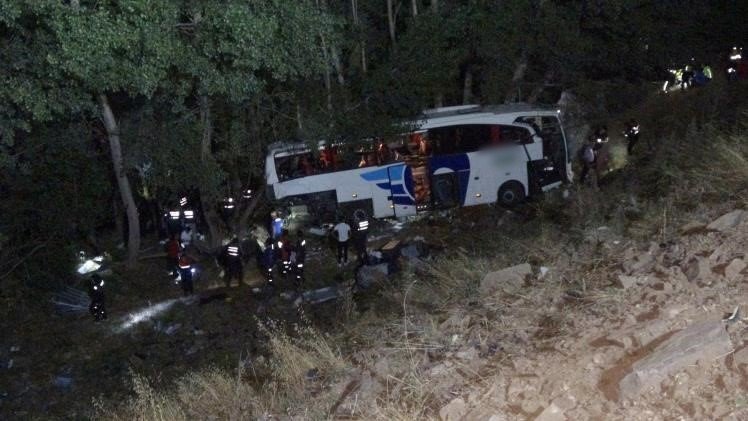Yozgat’ta yolcu otobüsünün şarampole uçtu: 11 ölü, 20 yaralı