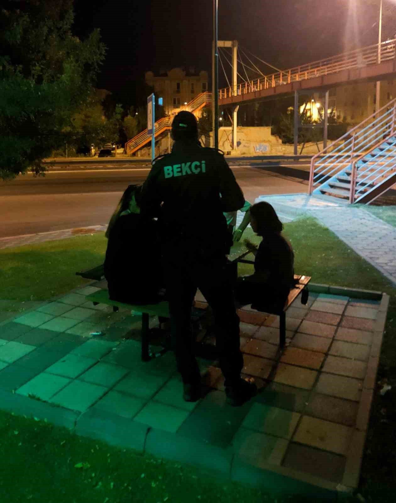 Polis ekiplerinin denetiminde 917 şahıs ve 370 araç kontrol edildi