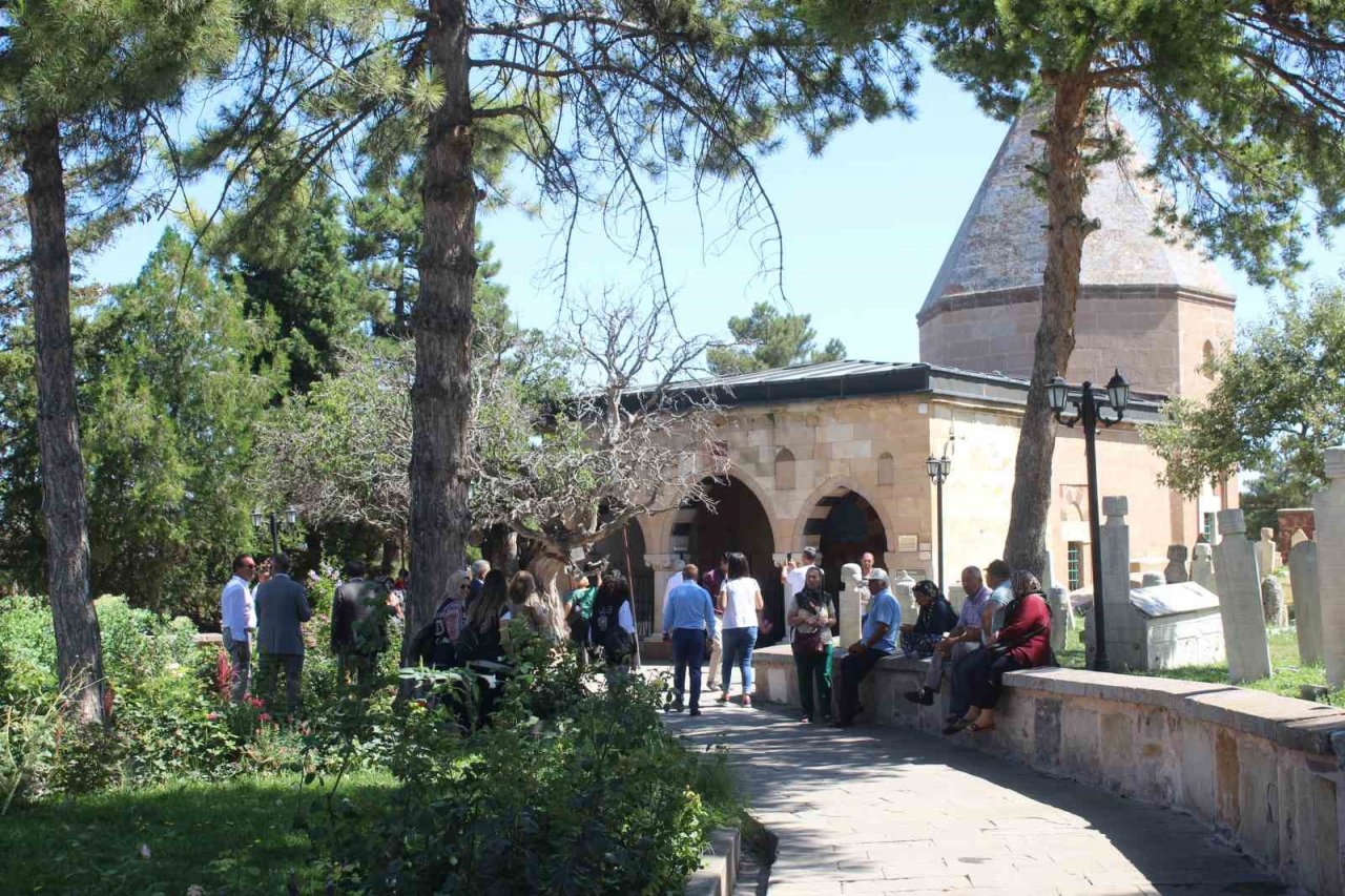 Hacıbektaş’ı 1 haftada 135 bin kişi ziyaret etti