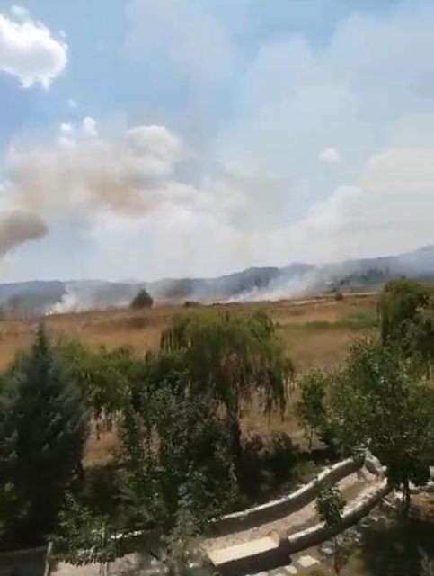 Gölhisar’da 10 dönüm otluk arazi yandı