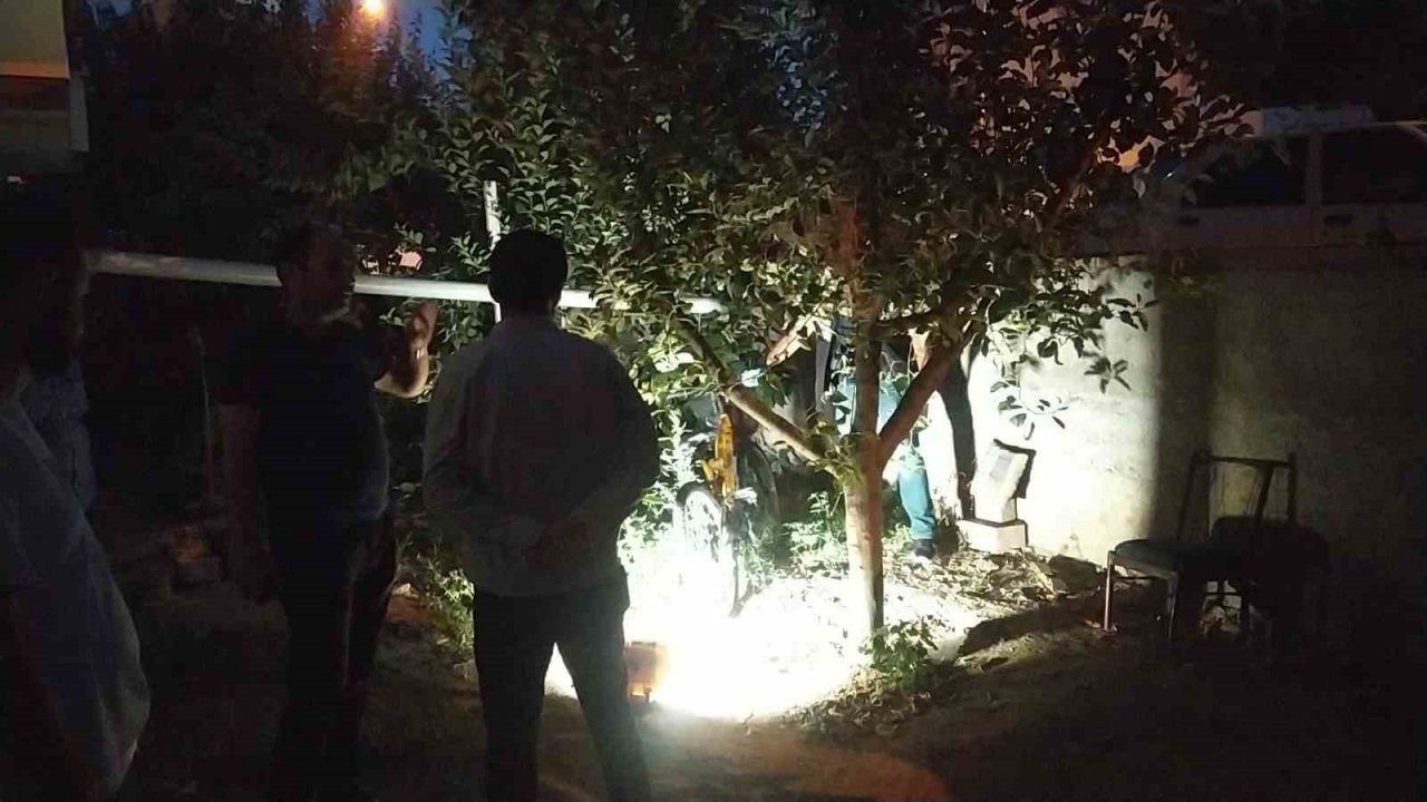 Çalınan bisikleti bulan polis sahibine teslim etti