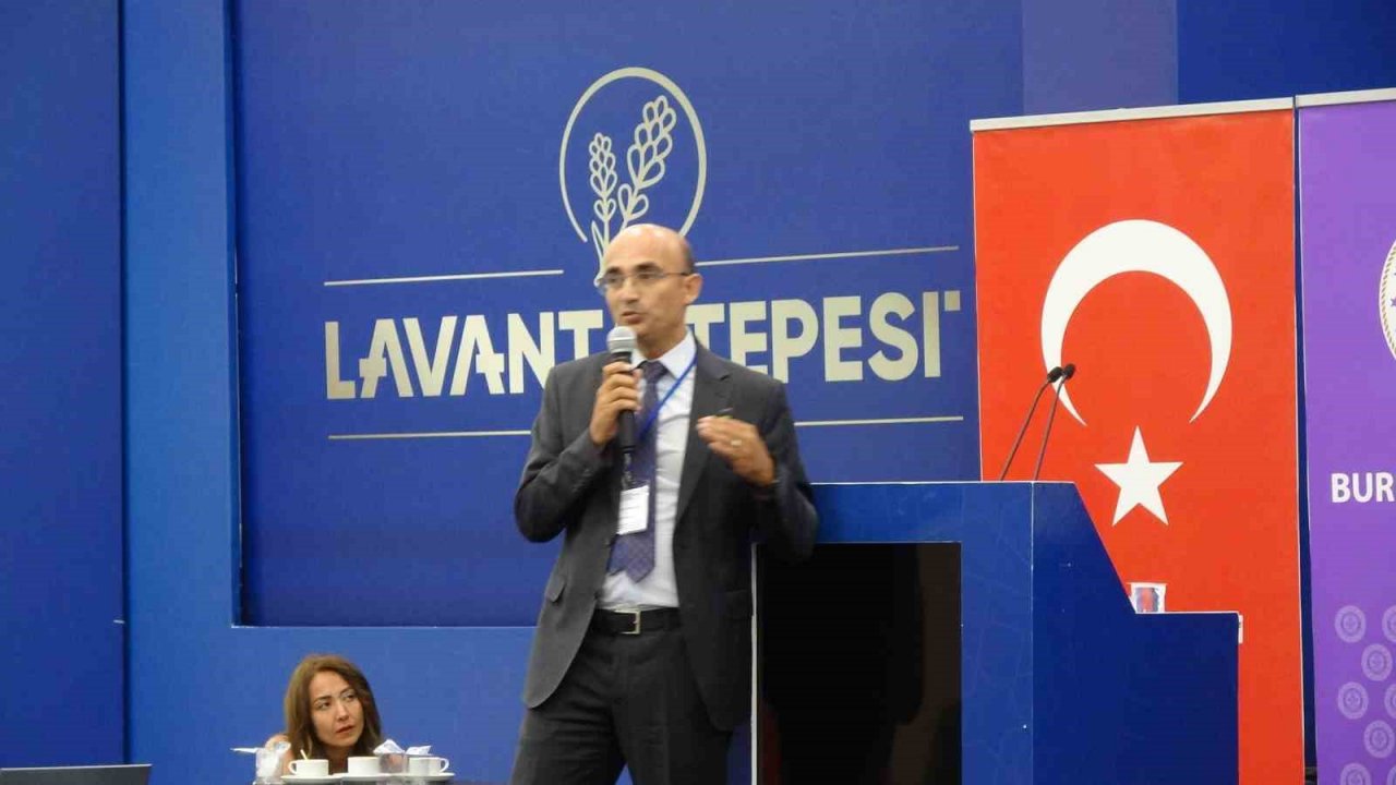 Burdur Valisi Türker: "Su zengini bir ülke değiliz, bu yüzden sulak alanlarımızı korumamız gerekiyor"