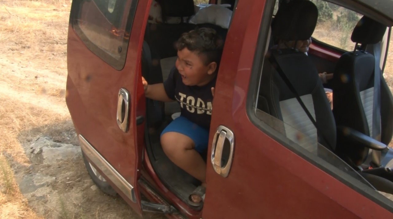 Çanakkale’deki orman yangınında can pazarı kameraya yansıdı