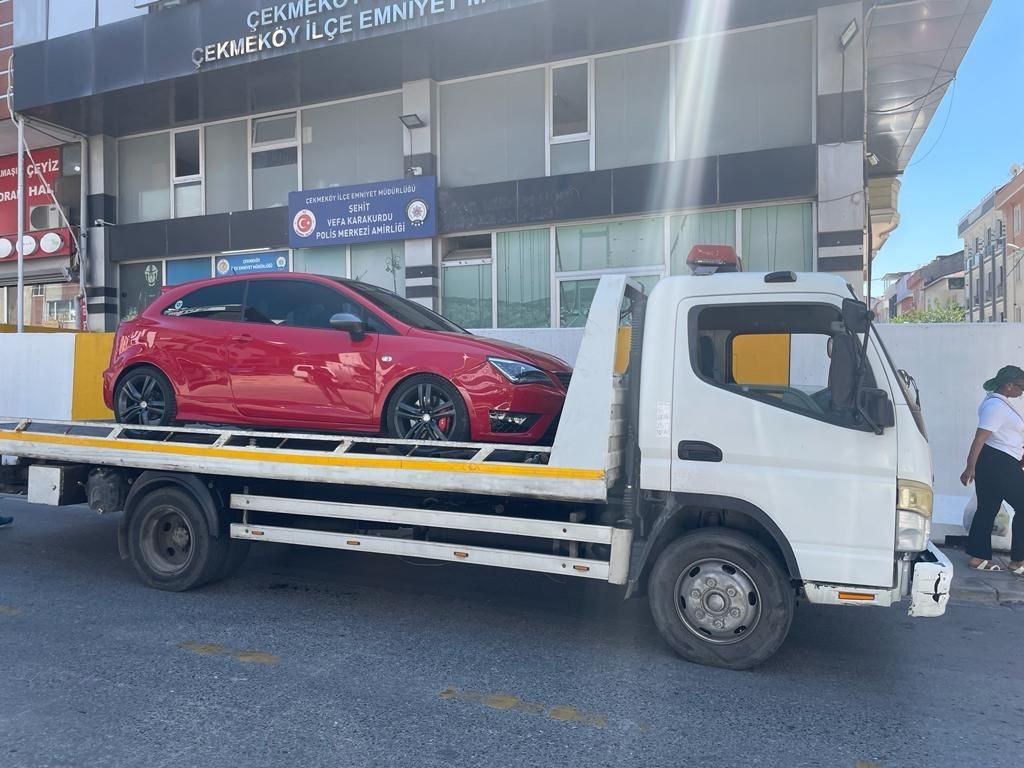 Çekmeköy’de tehlikeli davranışta bulunan sürücü cezadan kaçamadı
