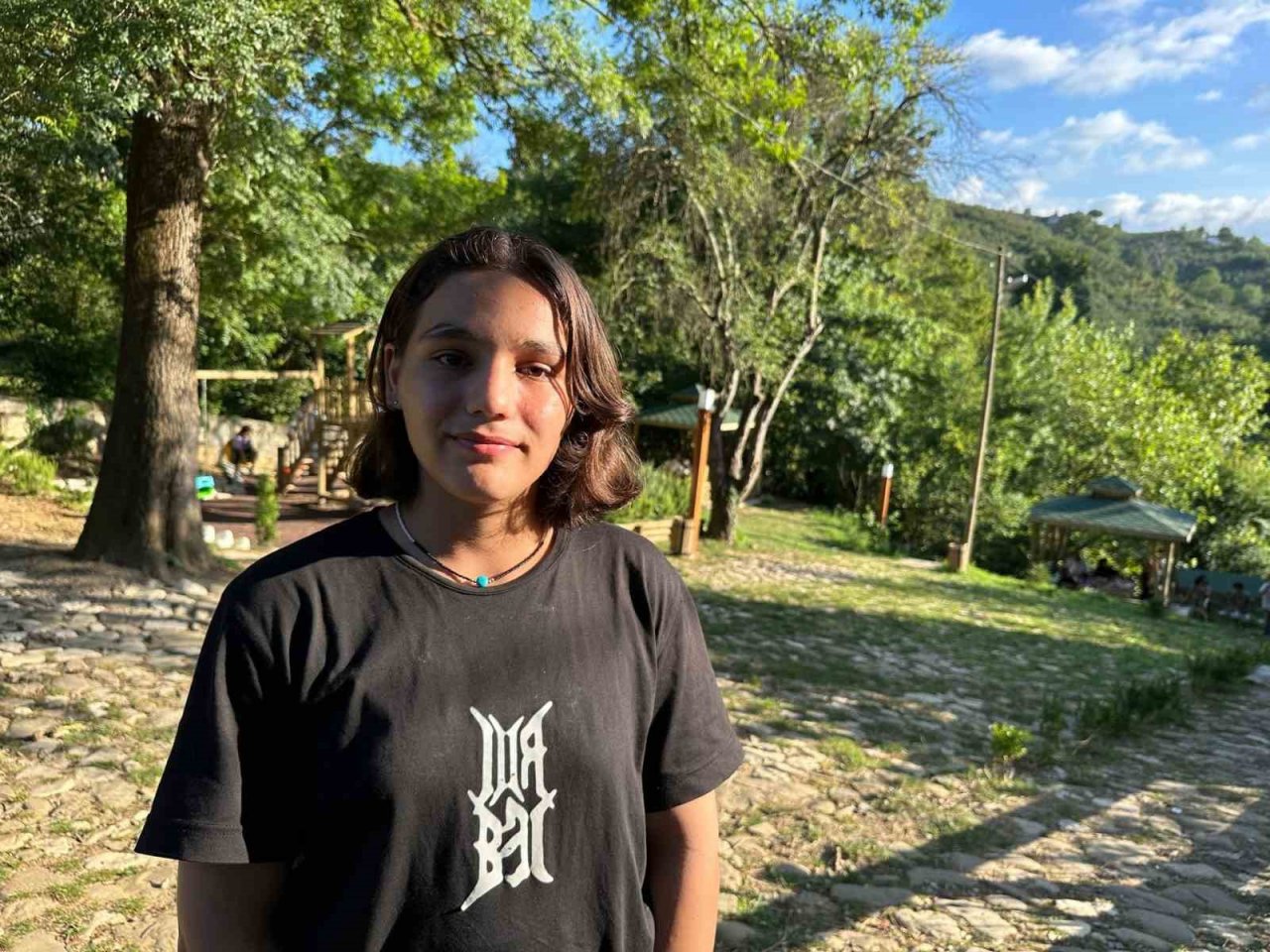 Yaz aylarının serinleten mağarası şifa dağıtıyor