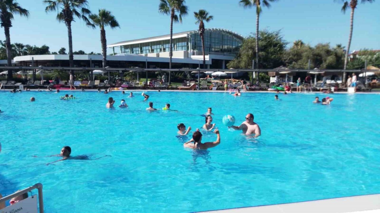 Fethiye’de Gündüz Güneş , Gece Eğlence