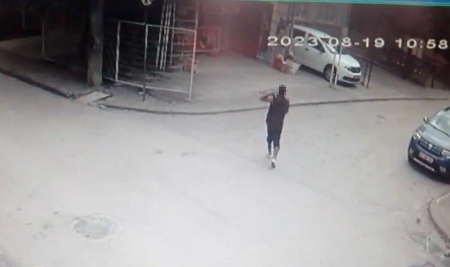 Mahalleli nöbet tuttu, yine tacize gelince ortalık karıştı