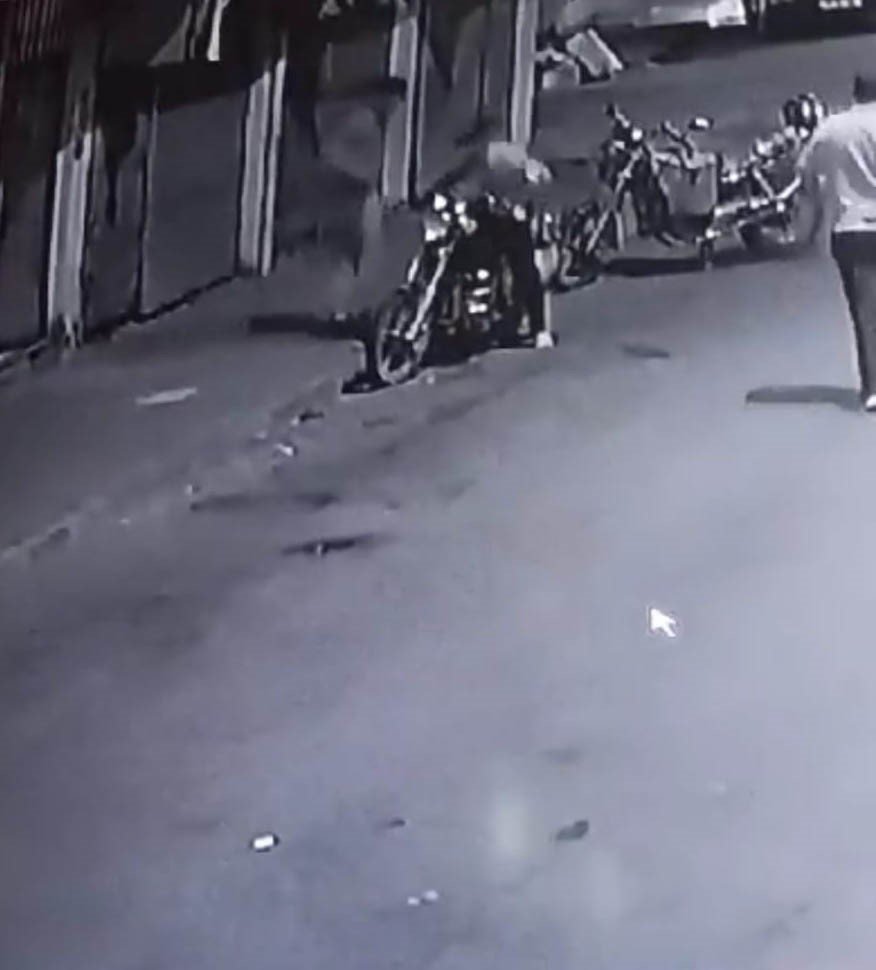 Iğdır’da motosiklet hırsızlığı güvenlik kamerasına yansıdı