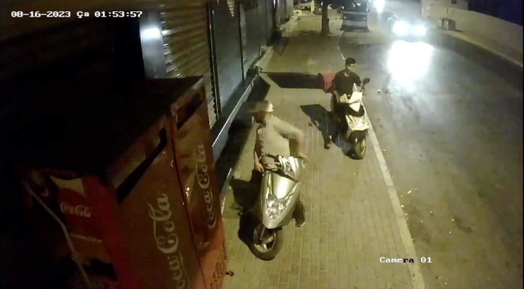 İzmir’de bir gecede 3 iş yerini soydular, serbest kaldılar