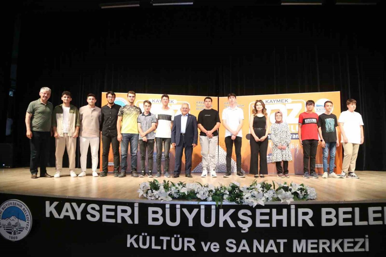 KAYMEK Yaz Okulu’ndan Muhteşem Kapanış Programı