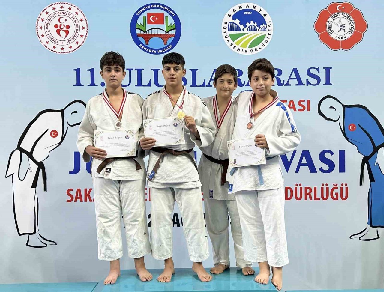 Manisalı judocular, Sakarya’da 18 madalya kazandı