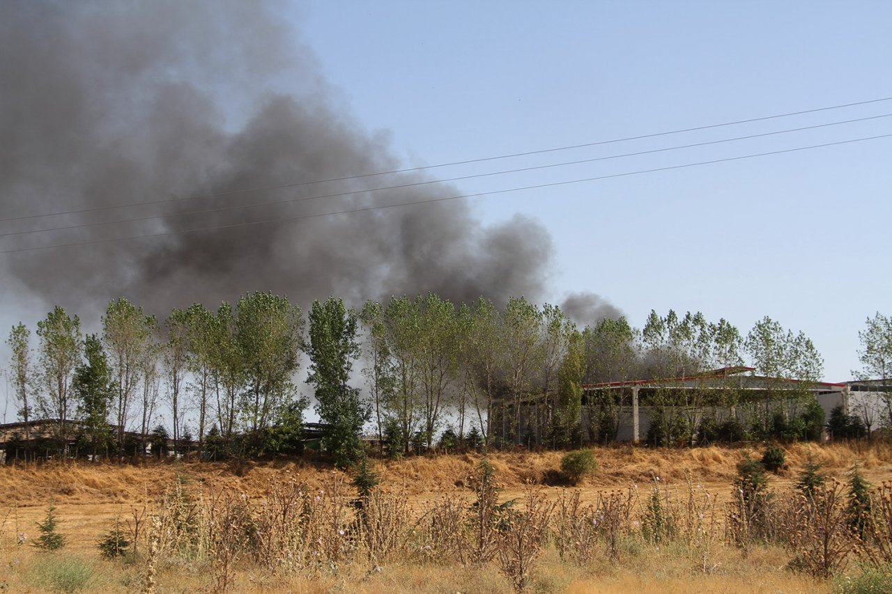 Katı atık bertaraf tesisinde yangın