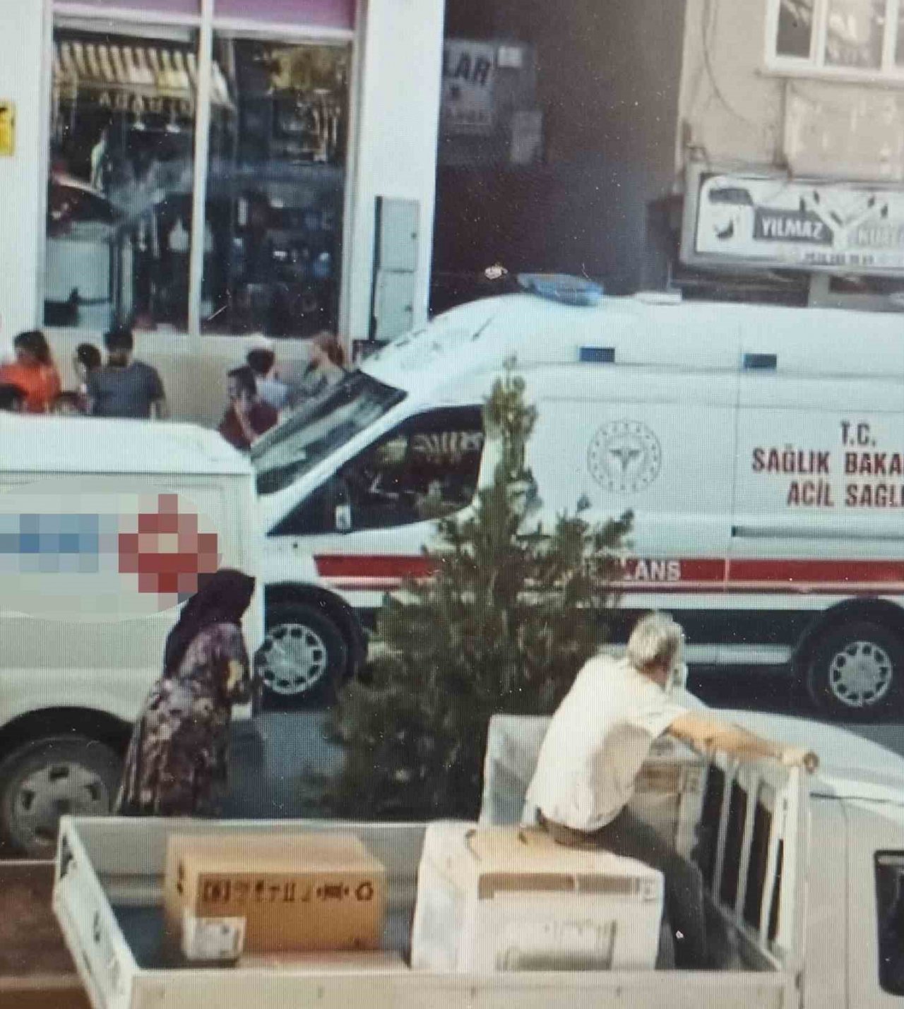 Mardin’de bir kadın sıcak hava nedeniyle sokakta baygınlık geçirdi