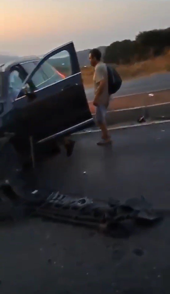 Ünlü oyuncu Olgun Şimşek trafik kazası geçirdi