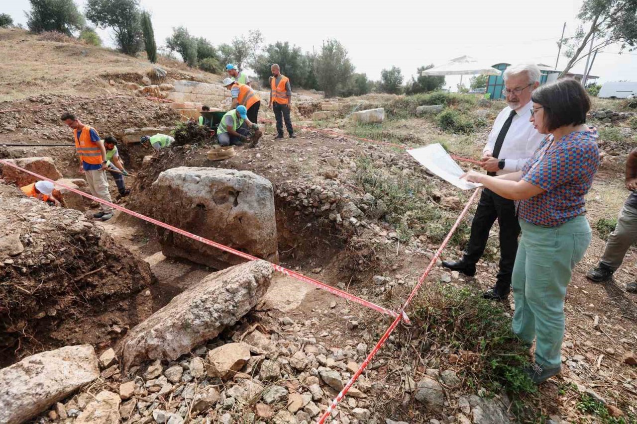 Gölyazı’nın antik dokusu gün yüzüne çıkıyor