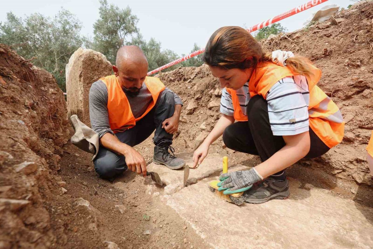 Gölyazı’nın antik dokusu gün yüzüne çıkıyor