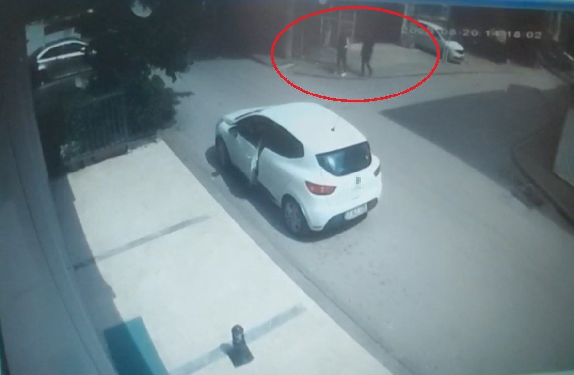 Mahalleli nöbet tuttu, yine tacize gelince ortalık karıştı