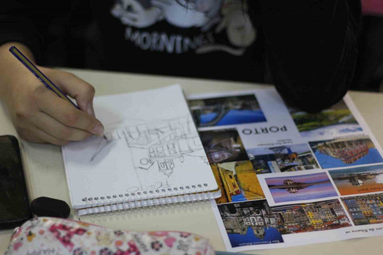 Devrialem Çizer Atölyesi düzenlendi