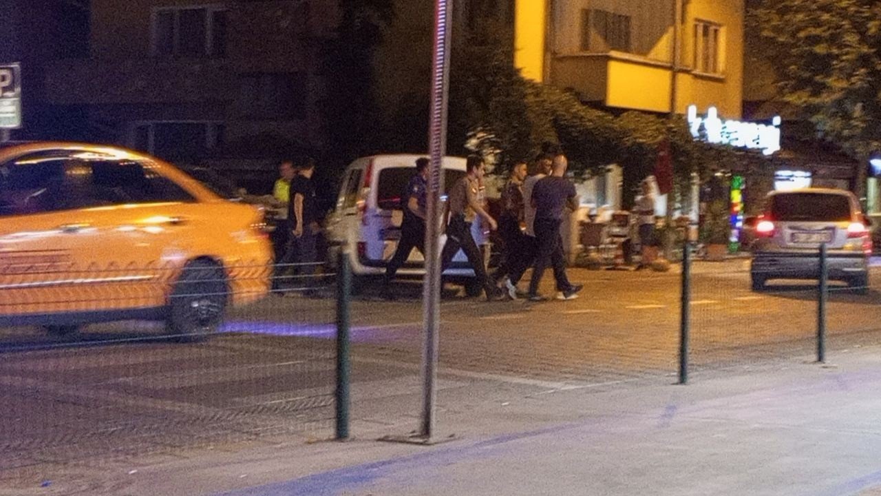 Alkollü sürücü polislere zor anlar yaşattı