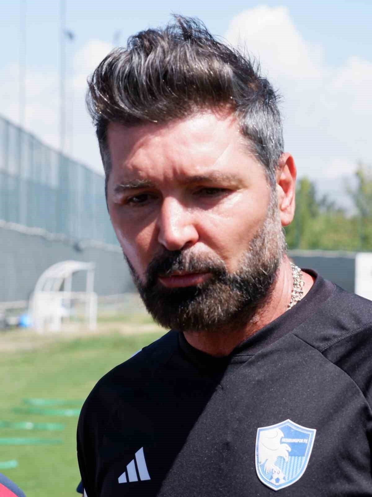 Erzurumspor Teknik Direktörü Hakan Kutlu: "204 günlük hasret bitsin"