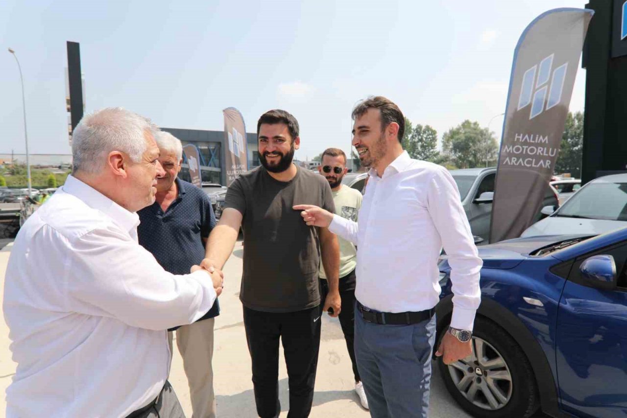 Erenler’de 8 sokak daha yenilendi