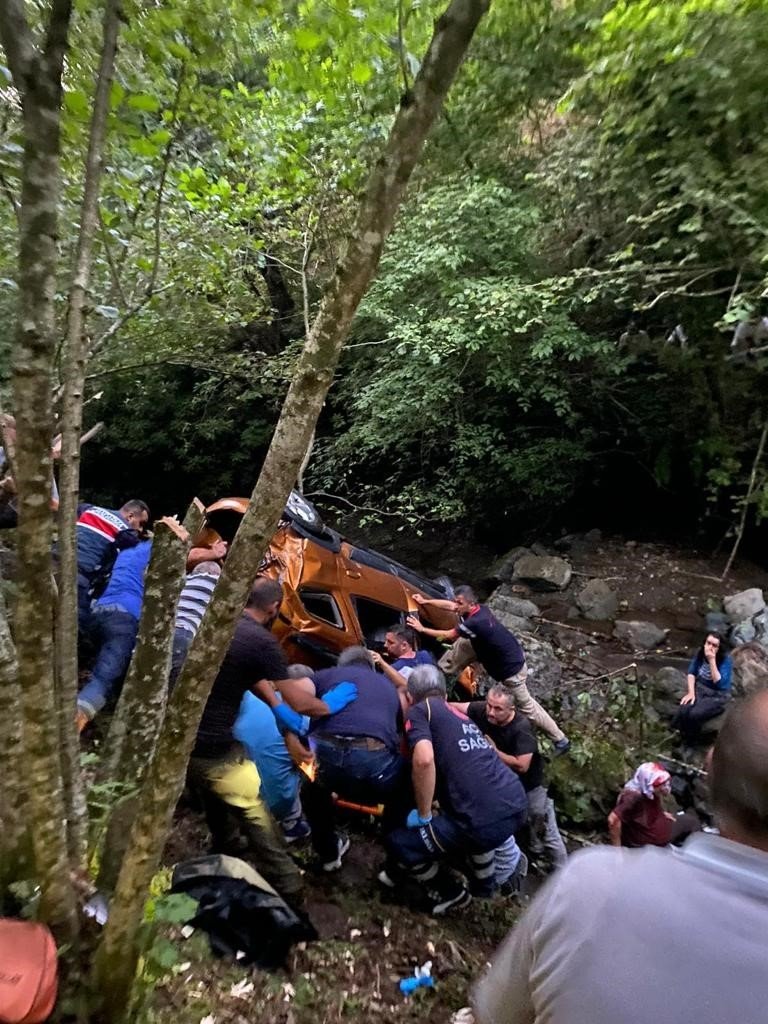 Giresun’da trafik kazası: 1 ölü, 4 yaralı