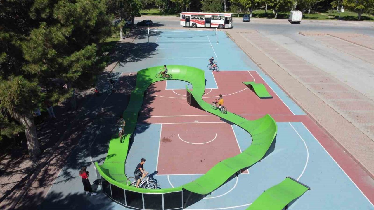 Büyükşehir’den Kayseri’ye ‘bisiklet parkuru’