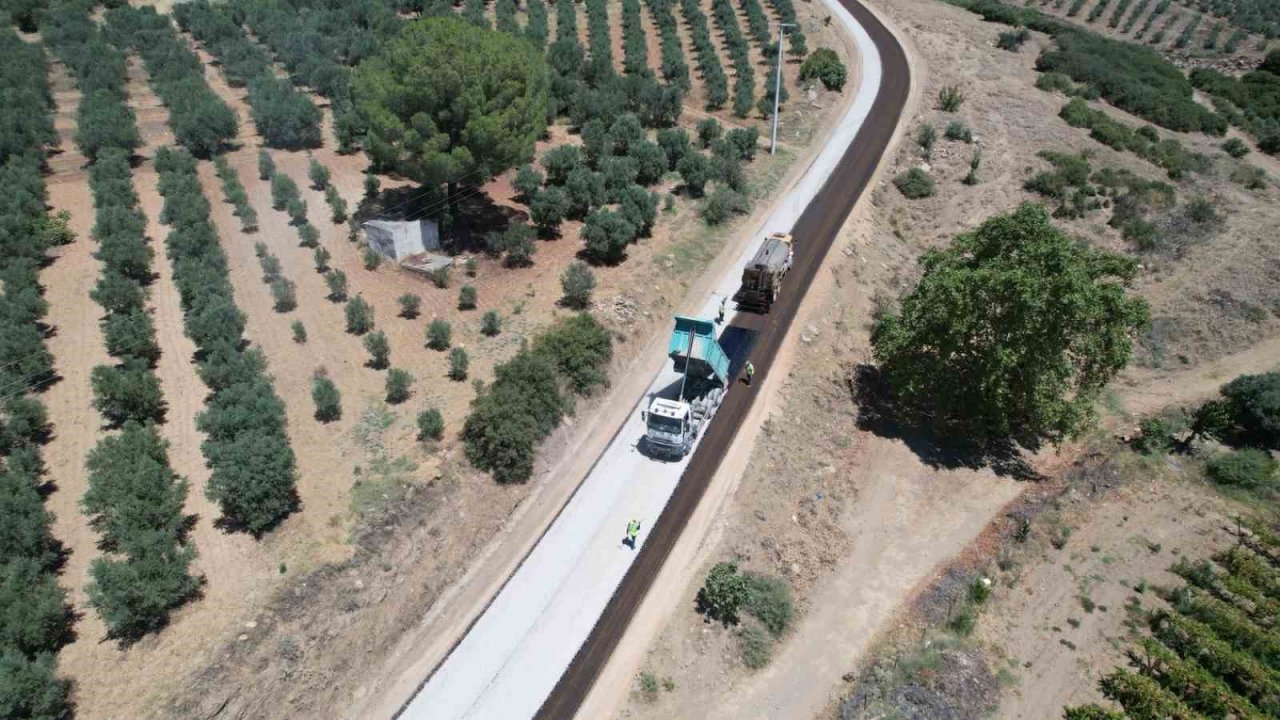 Manisa’da 500 kilometrelik yol ağı asfaltlandı