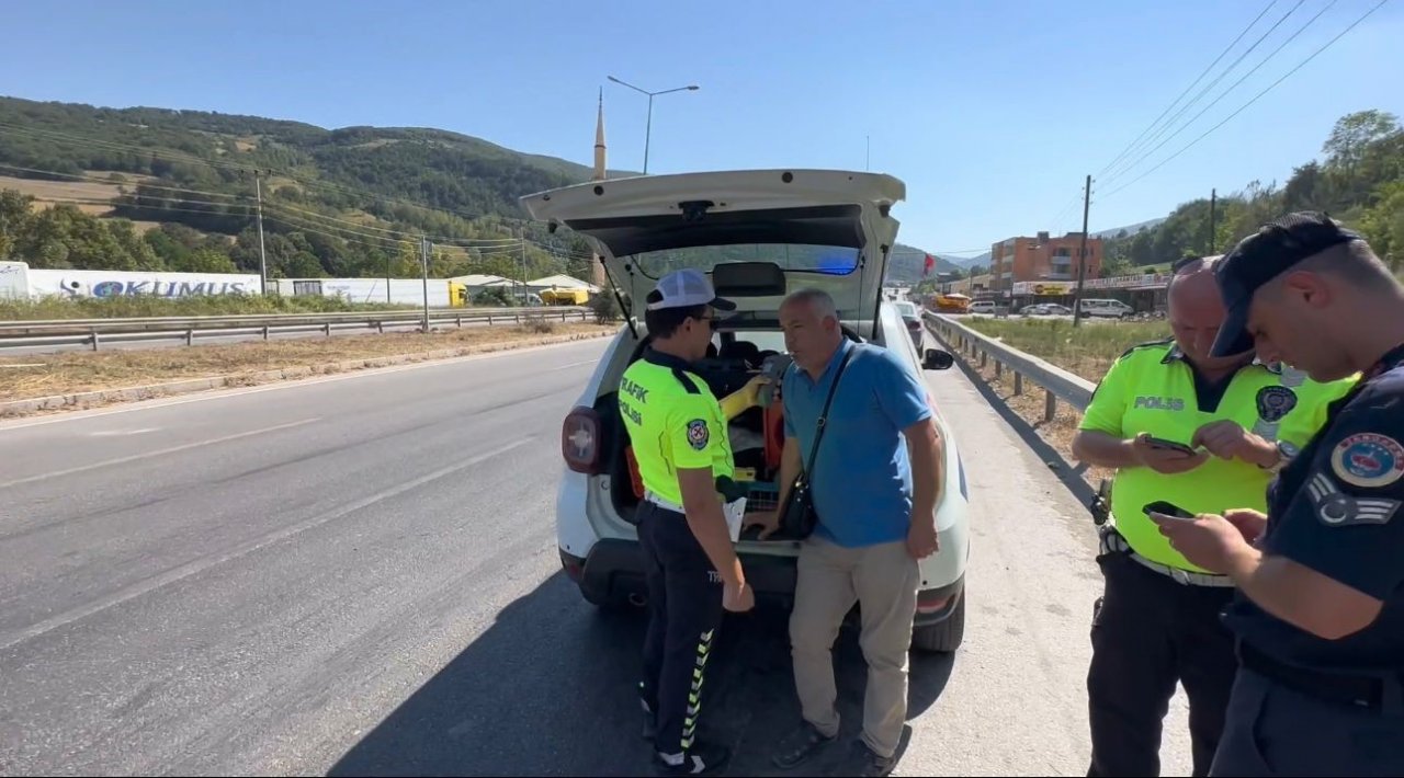 Gurbetçi aile kaza yaptı: 4 yaralı