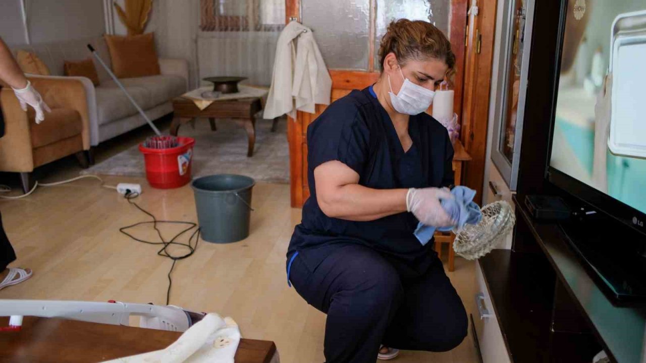 Seferihisar Belediyesi sosyal yardımda çığır açtı