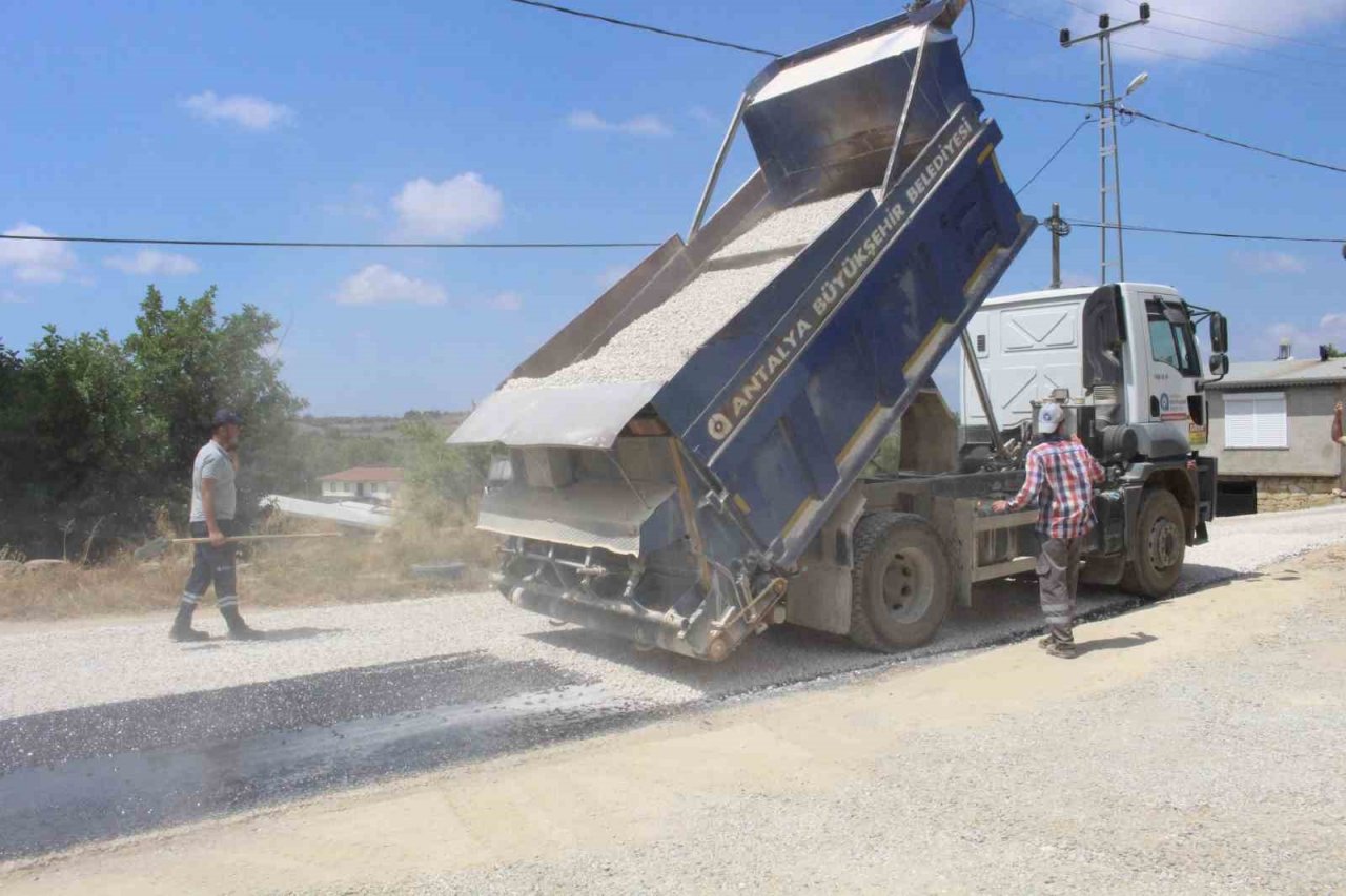 Belenobası-Gebece grup yolu asfaltında sona gelindi