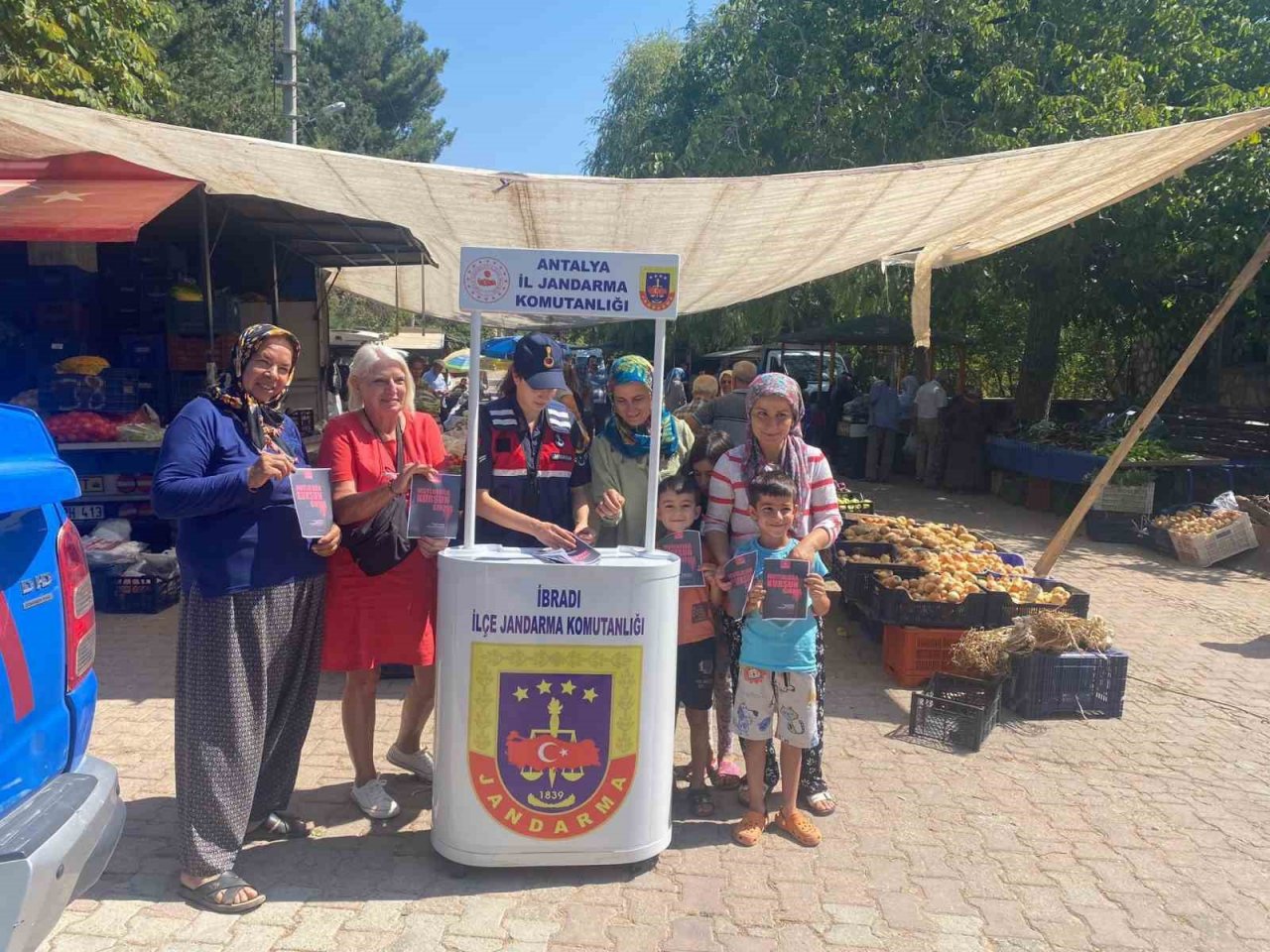 Jandarmadan "Mutluluğa Kurşun Sıkma" uyarısı