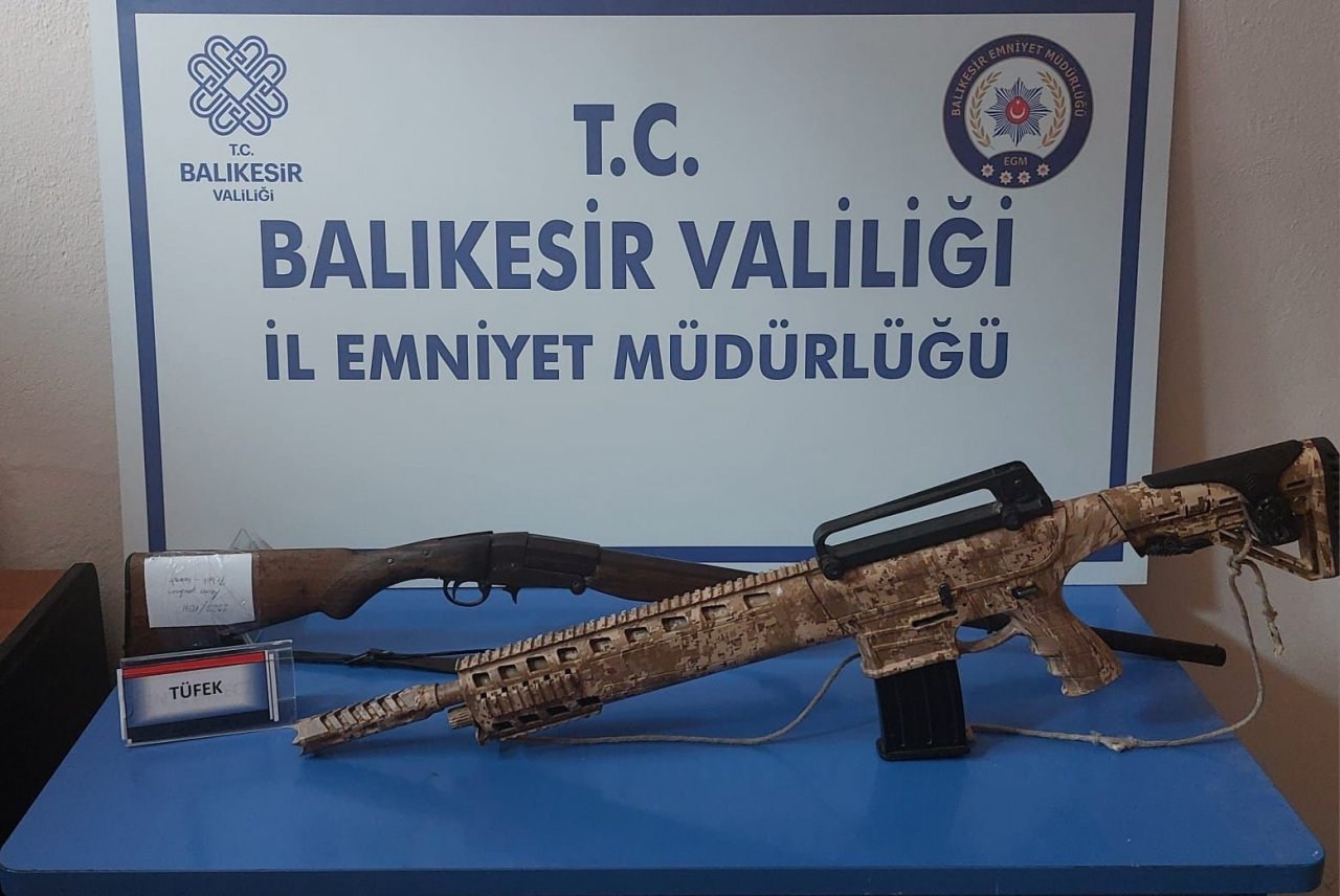 Balıkesir’de aranan 26 şahıstan, 13’ü tutuklandı