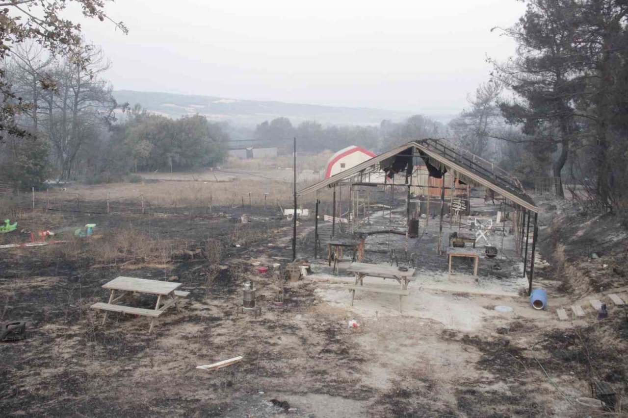 Savaş gibi...Hayalet köye dönüştü