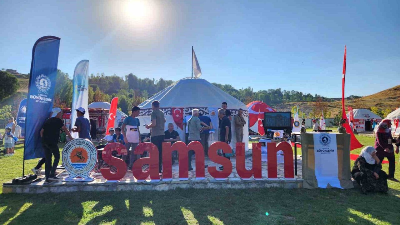 Büyükşehir Gençlik Hareketi’nden çocuklara uçurtma atölyesi