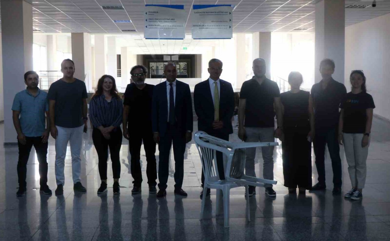 EBYÜ Eğitim Fakültesi Güzel Sanatlar Eğitimi özel yetenek sınavları yapıldı