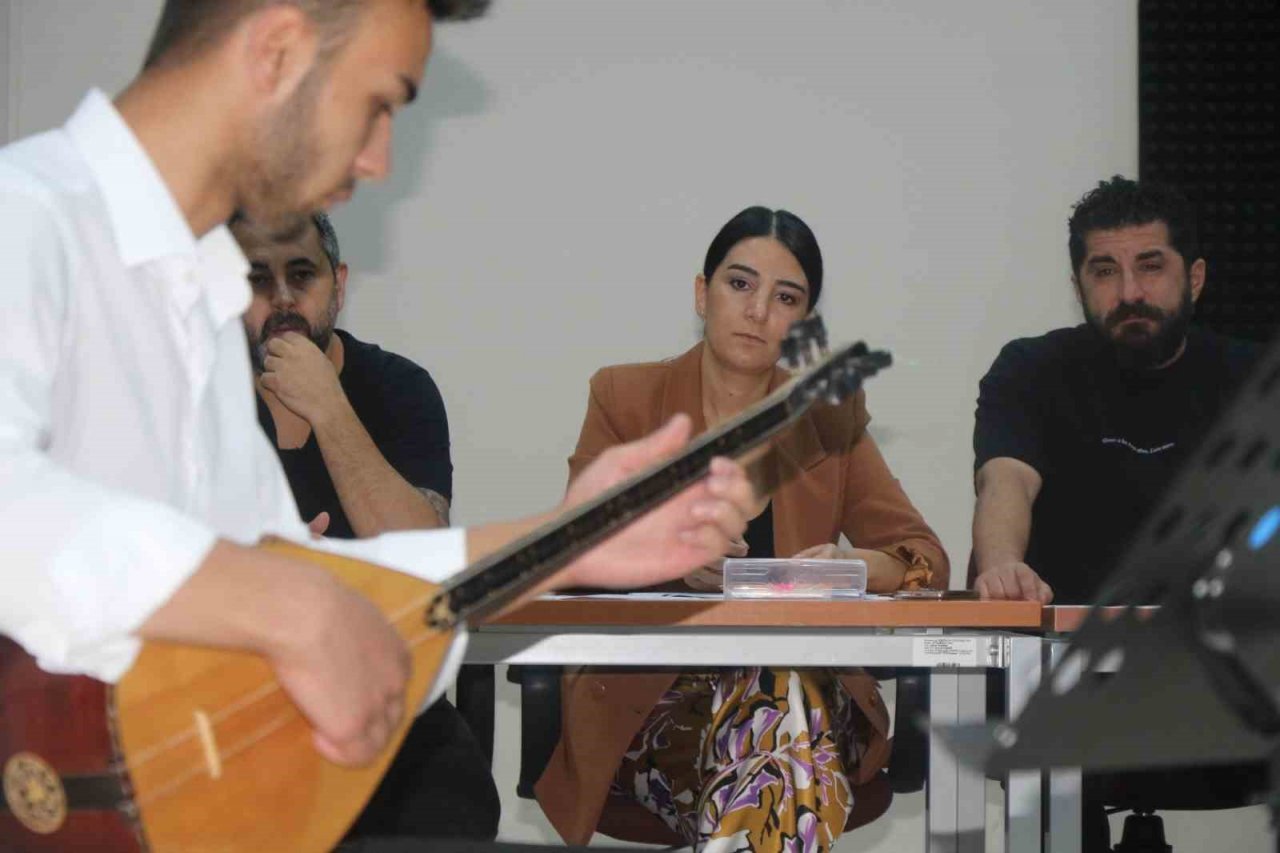 EBYÜ Eğitim Fakültesi Güzel Sanatlar Eğitimi özel yetenek sınavları yapıldı