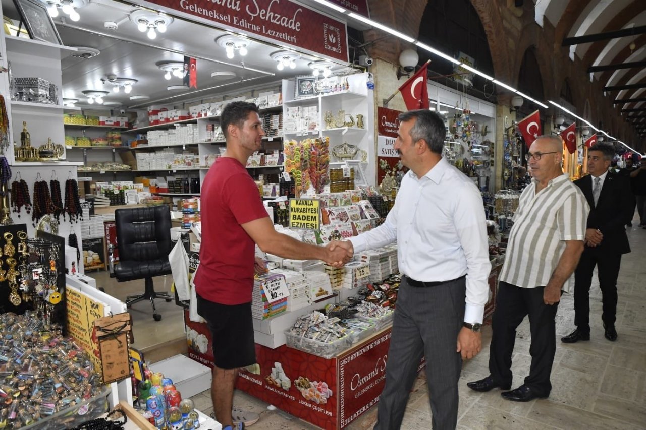 Edirne Valisi Sezer, asırlık Osmanlı geleneğini sürdürdü