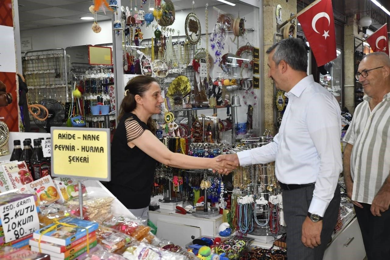 Edirne Valisi Sezer, asırlık Osmanlı geleneğini sürdürdü
