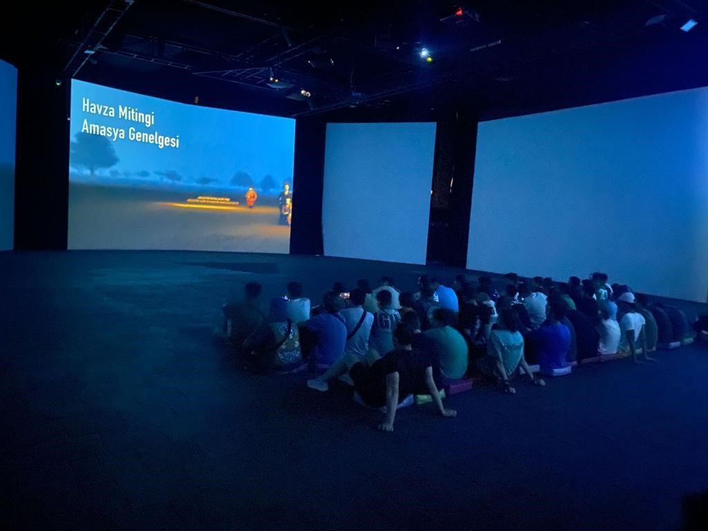 Gaziosmanpaşalı gençler, kamp etkinliklerinde buluştu