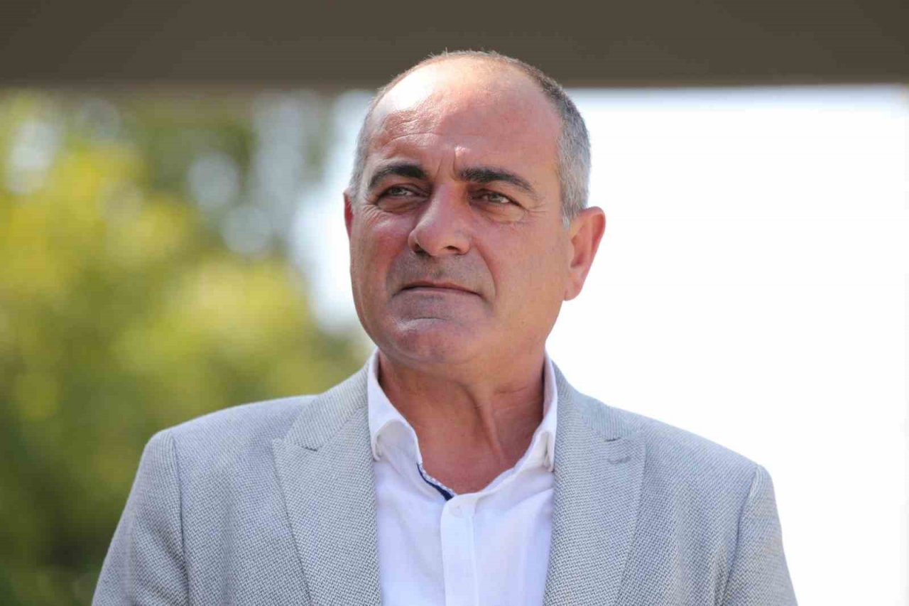 Gemlik Belediyesi’nden 2 bin öğrenciye kırtasiye desteği