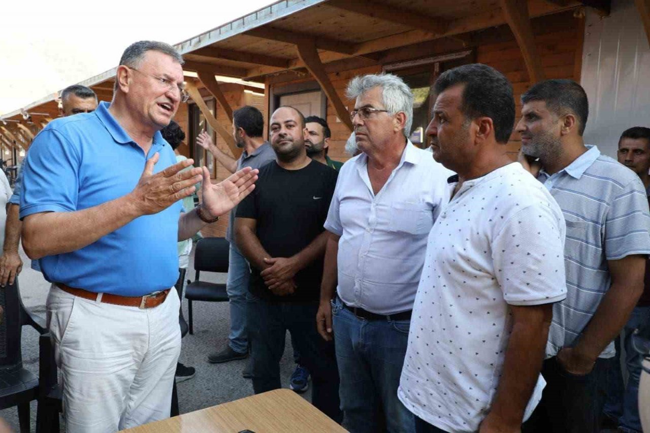 Başkan Savaş: “Yeni su kuyuları açarak su sorununu gündemimizden çıkarıyoruz’’