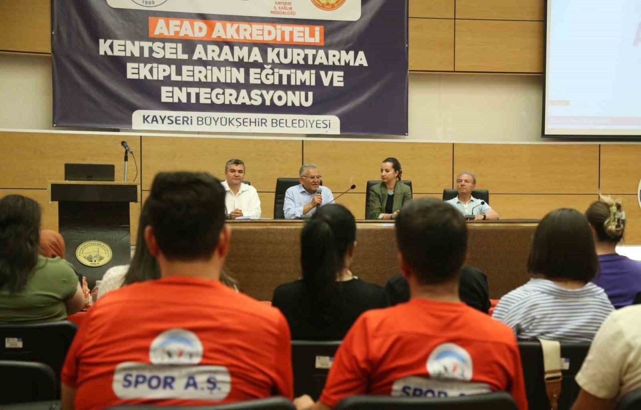 Büyükkılıç, Kentsel Arama Ekiplerinin Eğitimi ve Entegrasyonu Seminerine Katıldı