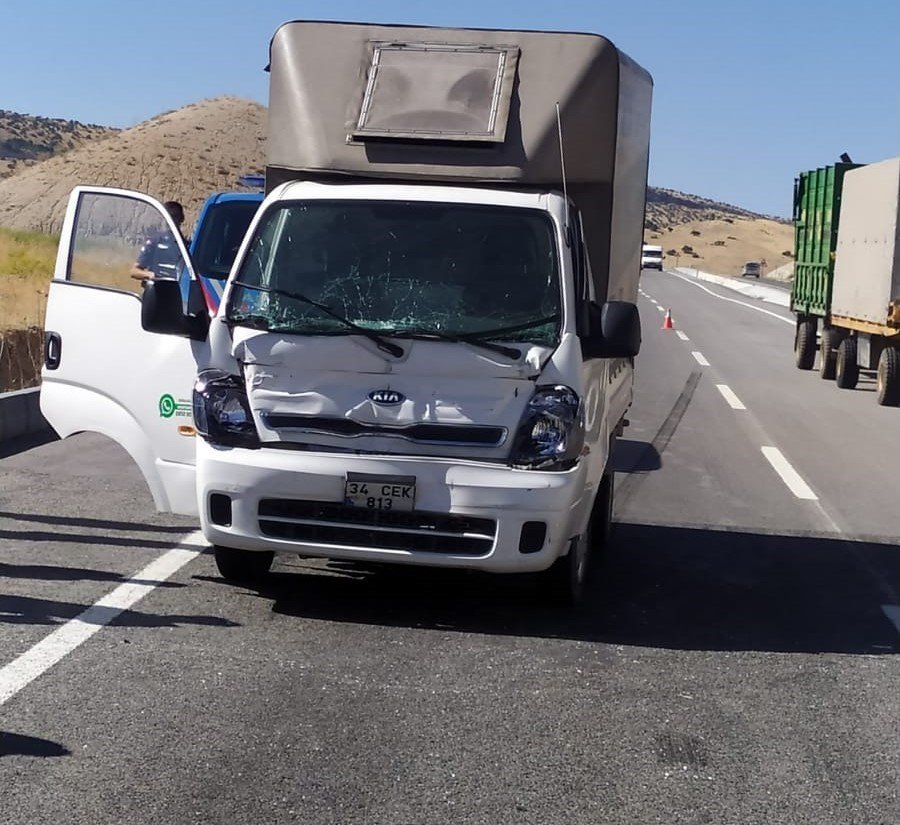 Malatya’da iki kaza: 2 yaralı